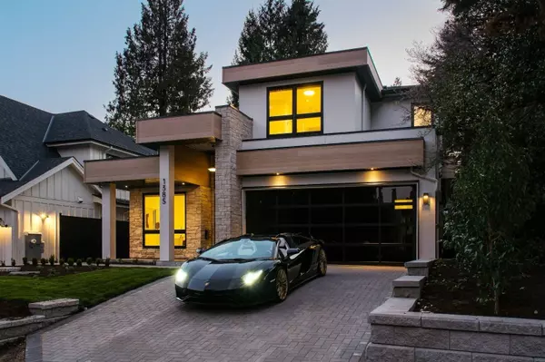 1385 19th ST, West Vancouver, BC V7V 3X4