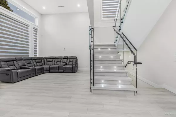 Delta, BC V4C 1N5,10954 78 AVE