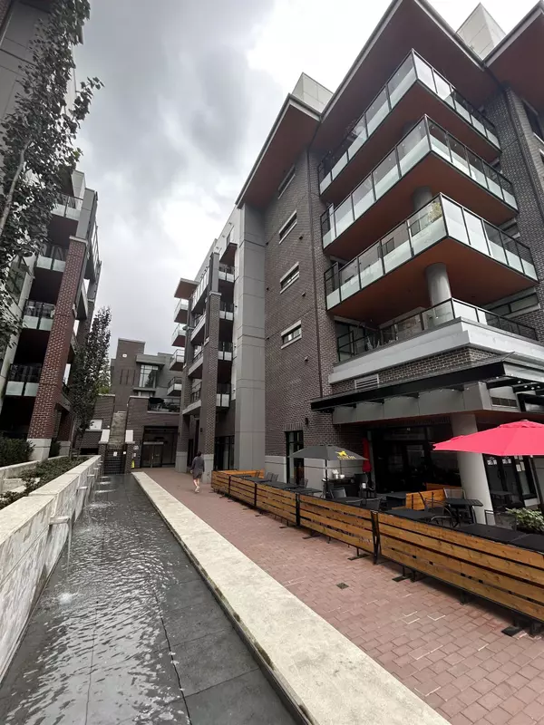 3131 Murray ST #225, Port Moody, BC V3H 0L9