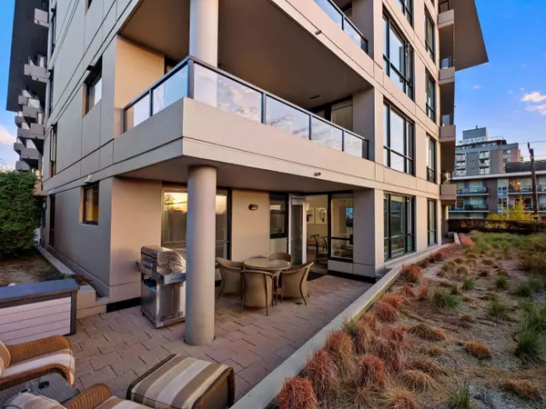 North Vancouver, BC V7M 0A9,160 W 3rd ST #308
