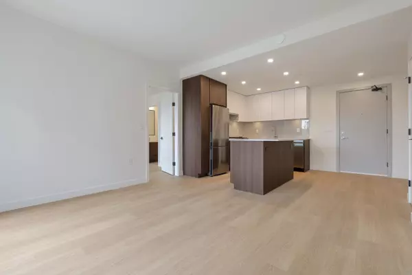 Langley, BC V2Y 1X6,7980 206a ST #A416