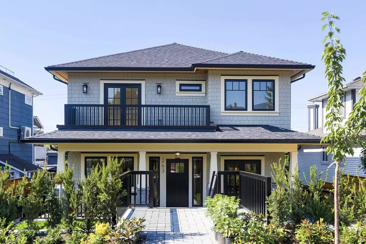 North Vancouver, BC V7M 1K7,263 W 6th ST