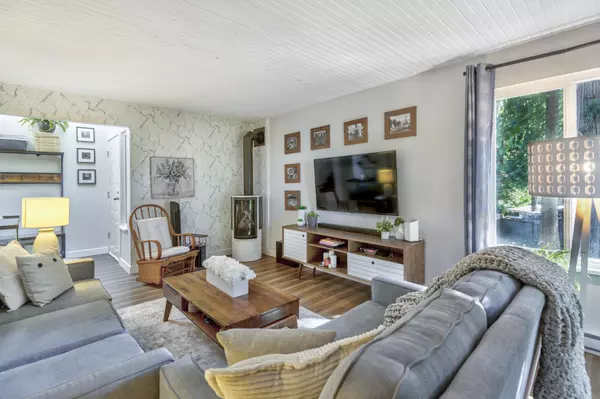 Coquitlam, BC V3K 5X4,2590 Austin AVE #8