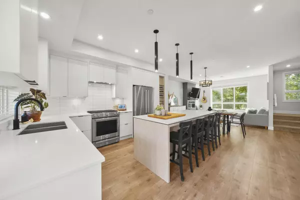 45500 Campus DR #26, Chilliwack, BC V2R 6E9