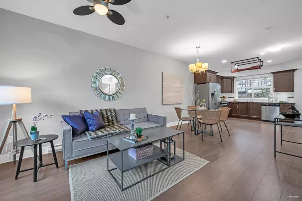 New Westminster, BC V3M 1J9,828 Royal AVE #202