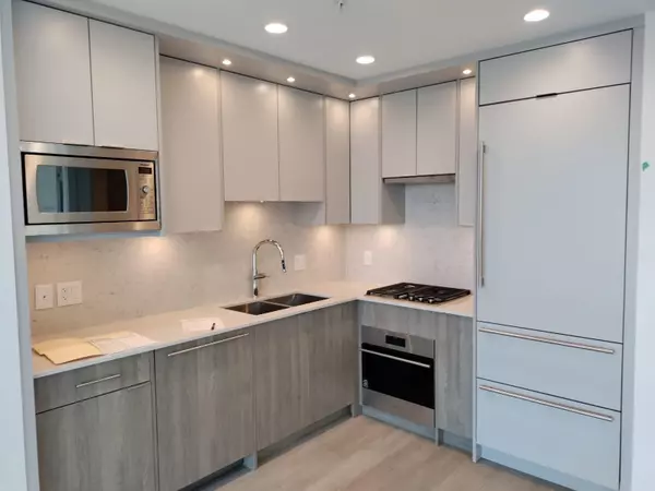 7638 Cambie ST #3xx, Vancouver, BC V6P 3H7
