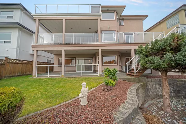 Coquitlam, BC V3E 2Y8,3062 Timber CT