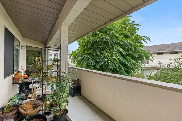 Abbotsford, BC V2S 1Y2,33233 E Bourquin CRES #109