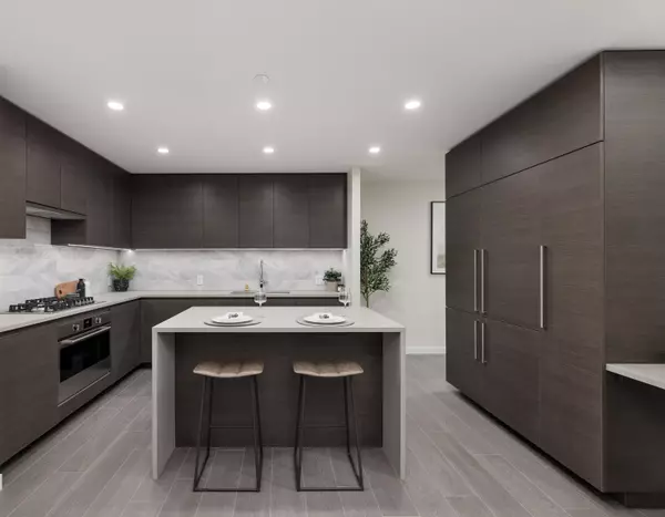 4168 Lougheed HWY #605, Burnaby, BC V5C 0N9