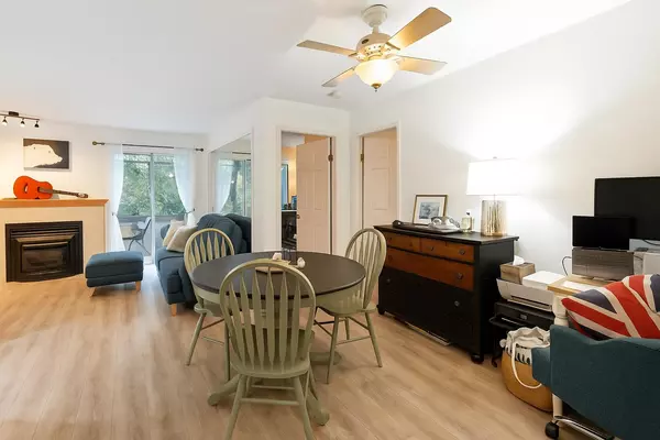 New Westminster, BC V3M 6C5,12 K De K CT #118