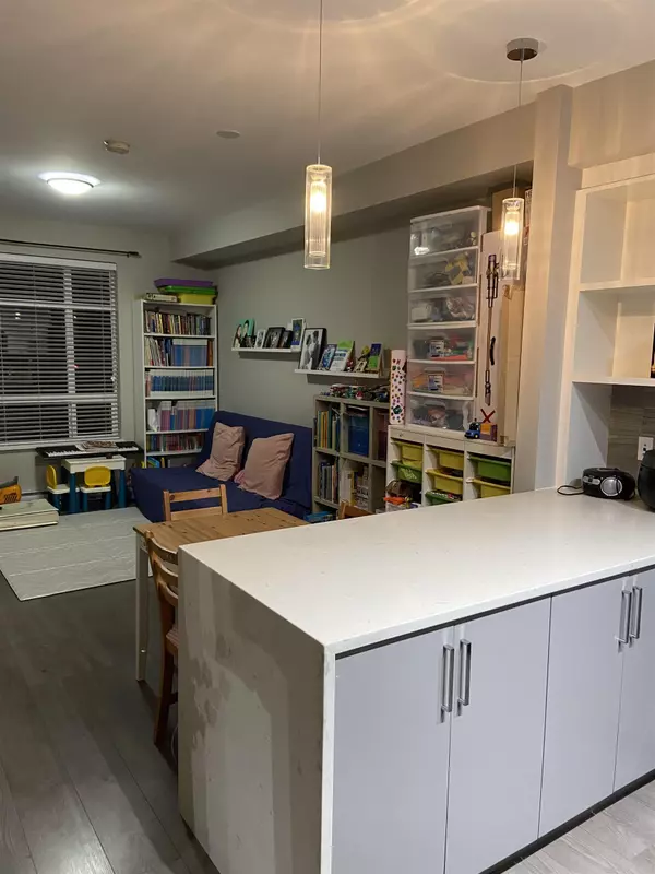 Langley, BC V2Y 0L4,20211 66 AVE #F306