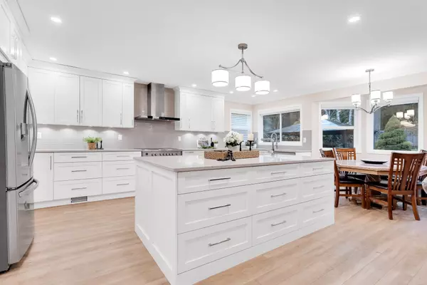 2443 Leclair DR, Coquitlam, BC V3K 6G7