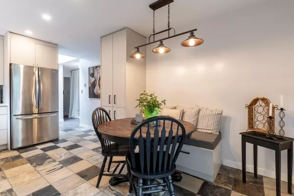 Coquitlam, BC V3K 5W9,2532 Burian DR