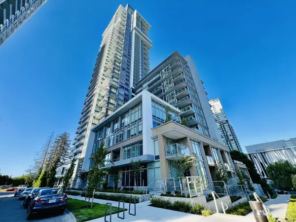 13350 Central Avenue AVE #2910, Surrey, BC V3T 0S1