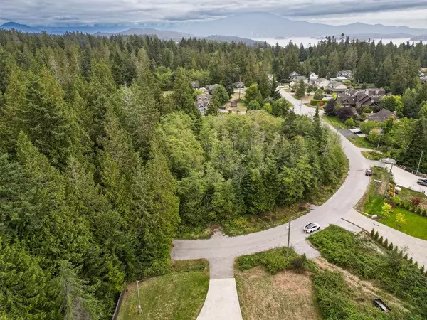 Lot 6 Sunnyside RD Gibsons, BC V0N 1V3