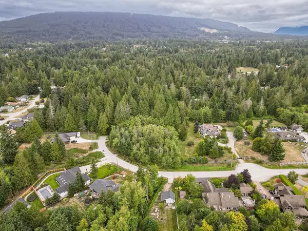 Lot 6 Sunnyside RD Gibsons, BC V0N 1V3