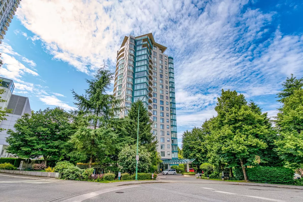 Burnaby, BC V5H 4T1,4505 Hazel ST #206