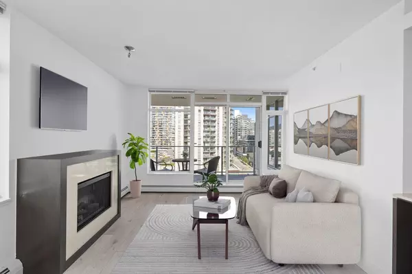 North Vancouver, BC V7M 0A7,158 W 13th ST #1302
