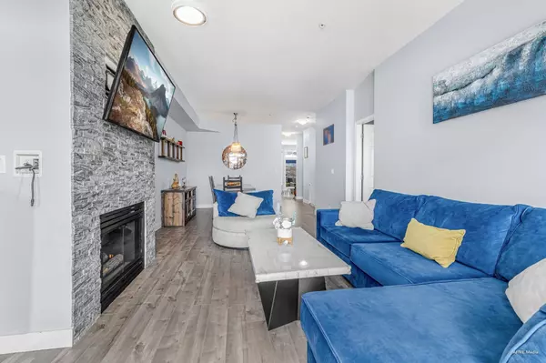 Surrey, BC V3V 2V7,11860 River RD #43