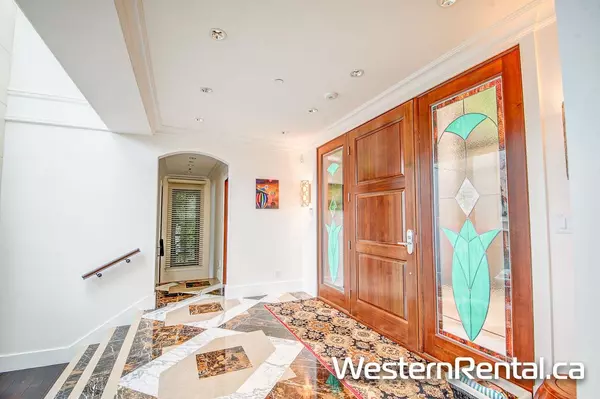 West Vancouver, BC V7W 2L1,69** Isleview RD