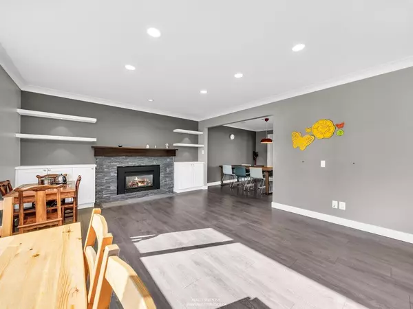 Richmond, BC V7C 2R9,6500 Azure RD