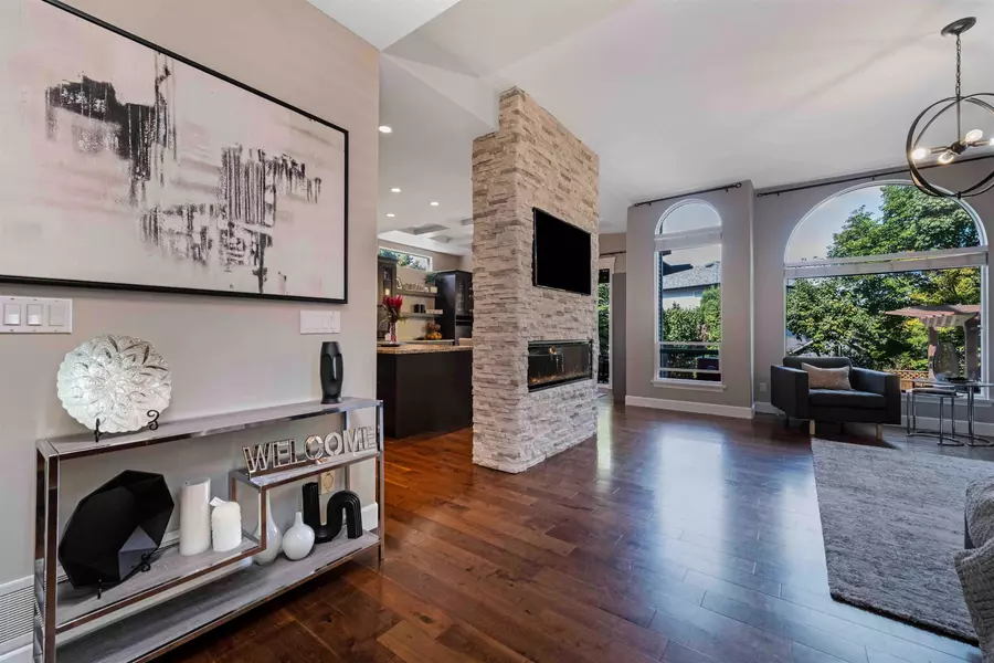 16615 61 AVE, Surrey, BC V3S 1W2