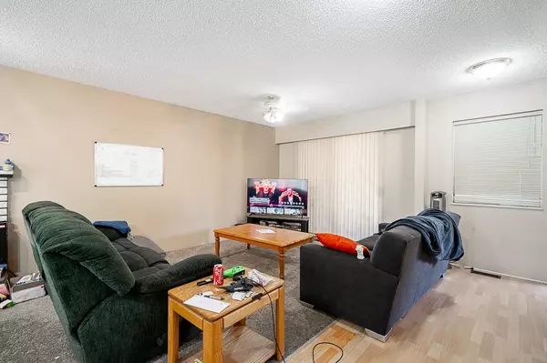 Langley, BC V3A 5K9,20221 47a AVE