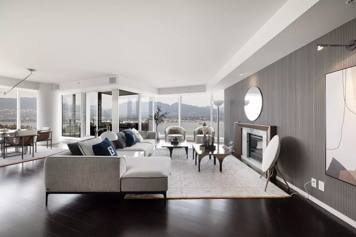 Vancouver, BC V6C 0B2,1011 W Cordova ST #3307