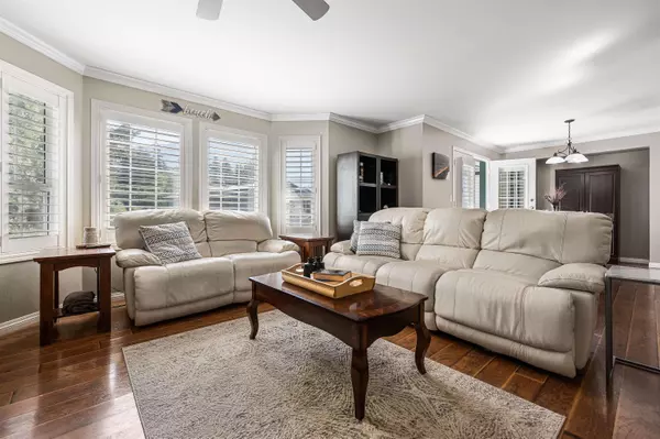 Cultus Lake, BC V2R 5A1,200 Lakeshore DR