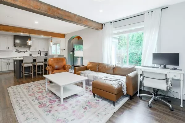 Maple Ridge, BC V2X 1Z8,20831 River RD
