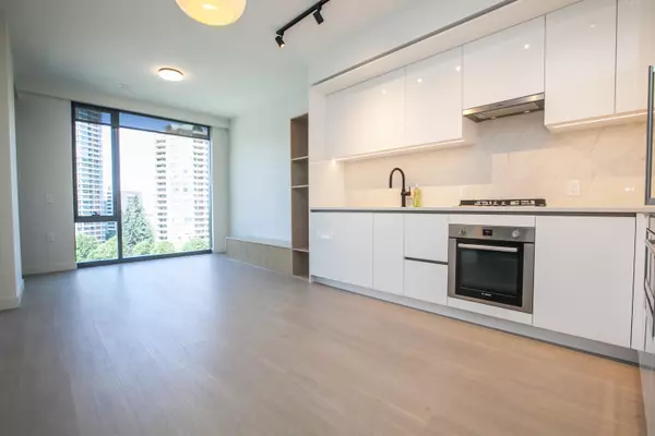 Burnaby, BC V5H 0L7,5987 Wilson AVE #805