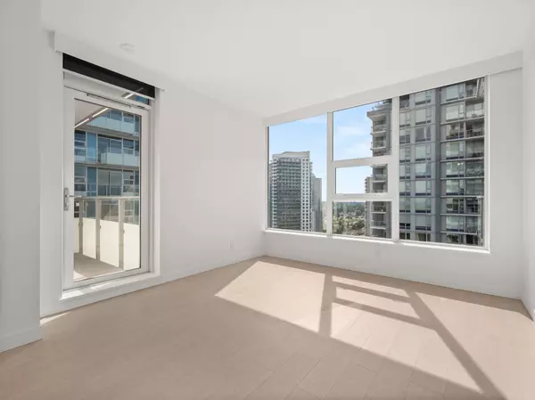 Surrey, BC V3T 0V3,13778 100 AVE #2907