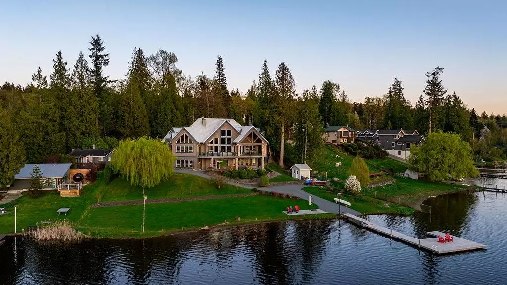 Mission, BC V4S 1J2,9663 Silverglen DR
