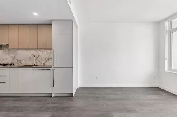 6468 Willingdon AVE #3208 Burnaby, BC V5H 0L3