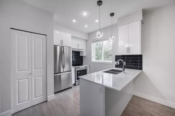 Richmond, BC V6Y 0J9,9780 General Currie RD #16