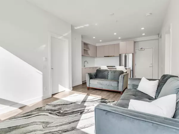 741 Anskar CT #318 Coquitlam, BC V3J 0L4