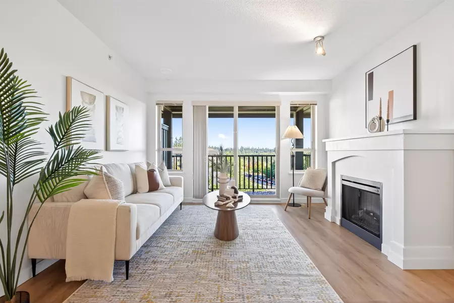 3110 Dayanee Springs BLVD #411, Coquitlam, BC V3E 0B4