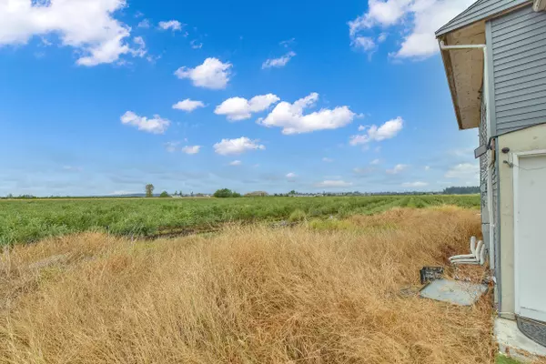 Surrey, BC V3S 0L5,17027 40 AVE