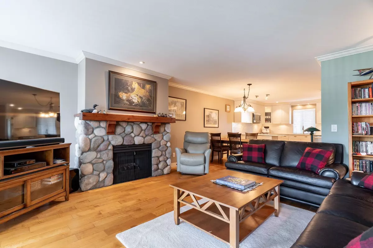 Delta, BC V4K 4V9,4955 River RD #306
