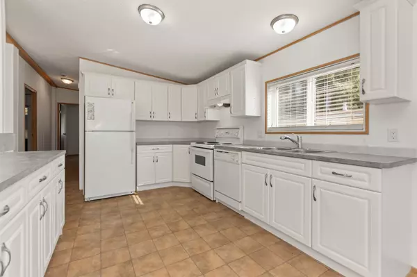 52324 Yale RD #28 Rosedale, BC V0X 1X1