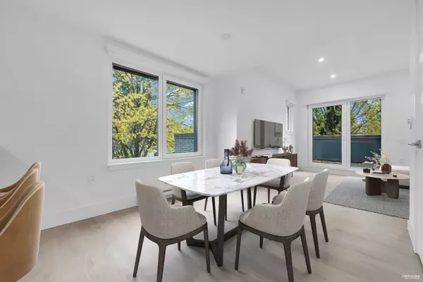 Vancouver, BC V5N 1B6,1685 Lakewood DR