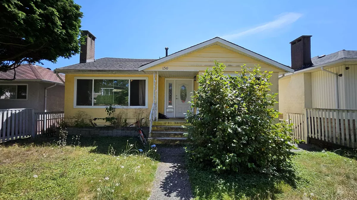 Vancouver, BC V5X 2E1,156 W 62nd AVE