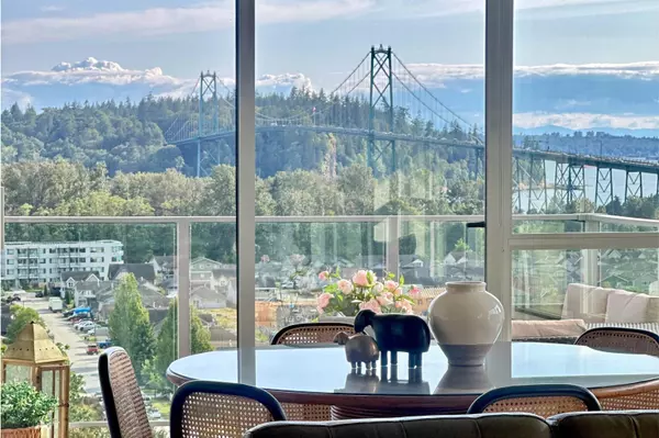 North Vancouver, BC V7P 0E2,1632 Lions Gate LN #1205