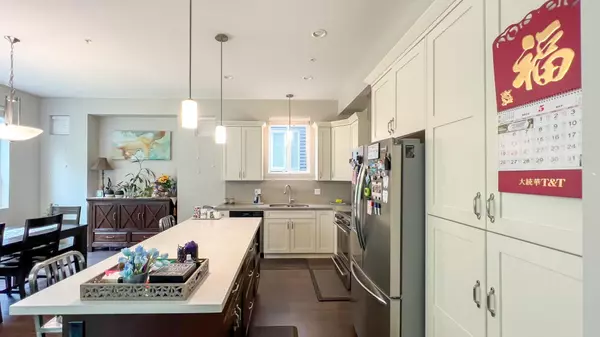 Maple Ridge, BC V2W 1H5,24317 112b AVE