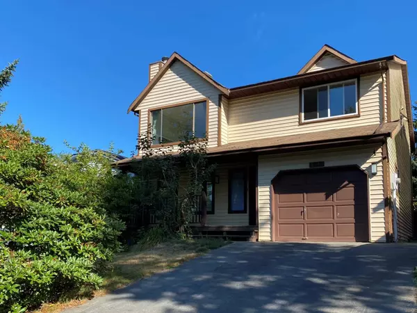 3340 Garibaldi DR #Upper-level, North Vancouver, BC V7H 2S4
