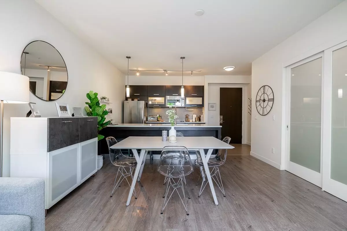 Vancouver, BC V5V 3M8,3333 Main ST #321
