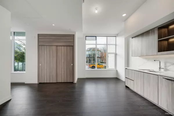 Richmond, BC V6X 0W1,8555 Capstan WAY #TH-03