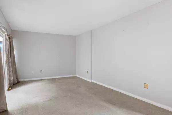 Coquitlam, BC V3C 4B3,3008 Firbrook PL