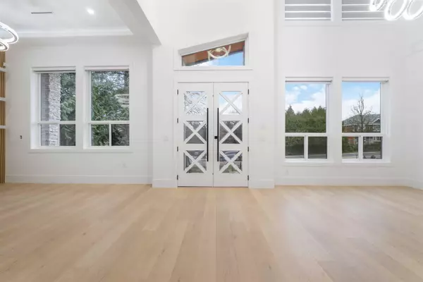Surrey, BC V3S 1E1,5468 184 ST