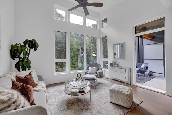 1506 Scott CRES #612, Squamish, BC V8B 1G4